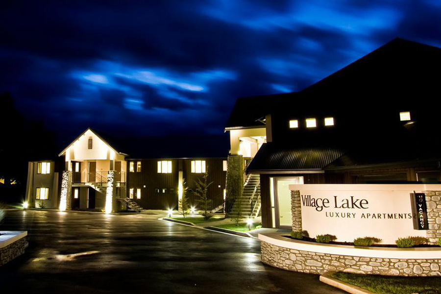 Village Lake Apartments Luxury