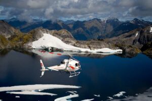 queenstown to milford sound flight south island itinerary