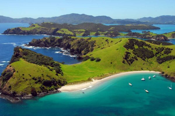 bay of islands New Zealand Golf Packages